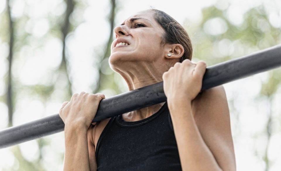 How Many Chin Ups is Good for a Woman