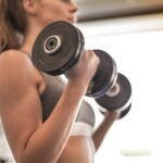 Lifting Weights Benefits – What Are They & Should You Lift Weights?