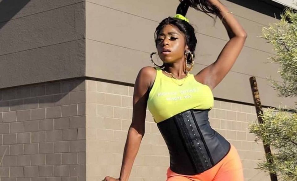 Does Sleeping with a Waist Trainer Help Lose Weight? - SportCoaching