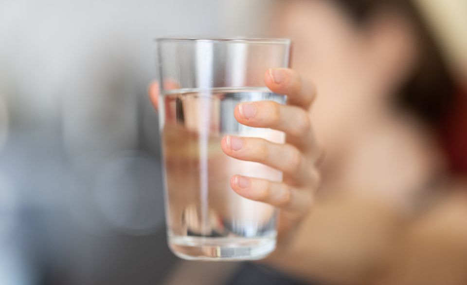 Does Drinking Water Before Bed Help You Lose Weight
