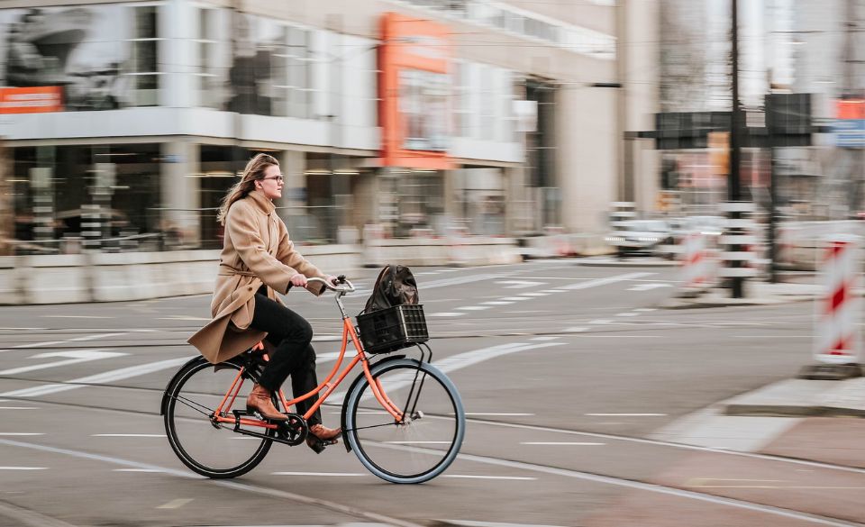 How Biking to Work Changes Your Day